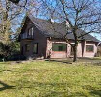 Haus zum Mieten in Buxtehude 2.200,00 € 180 m²