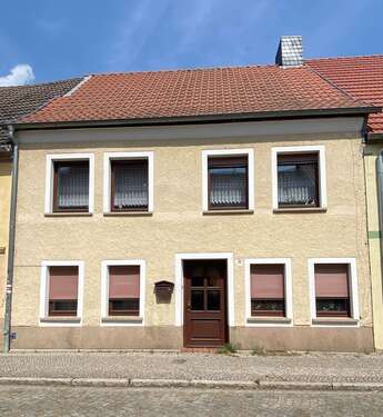 Foto - Haus zum Kaufen in Gardelegen 120.000,00 € 160 m²