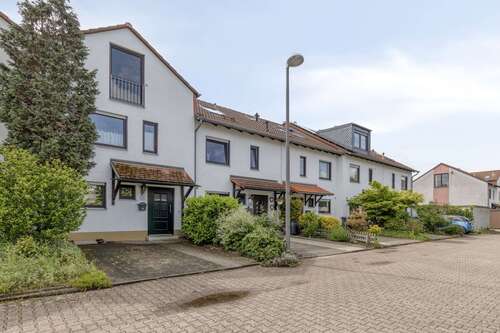 Foto - Haus zum Kaufen in Langenfeld 480.000,00 € 108 m²