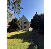 Haus zum Kaufen in Düsseldorf 1.049.000,00 € 320 m²