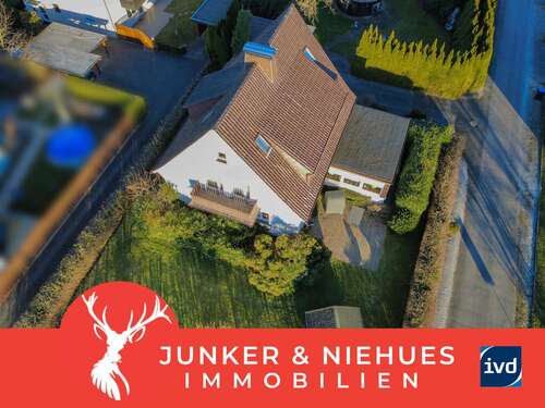 Foto - Haus zum Kaufen in Oerlinghausen 390.000,00 € 208 m²