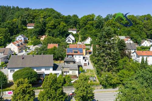 Foto - Haus zum Kaufen in Lappersdorf Lorenzen 699.000,00 € 353.5 m²