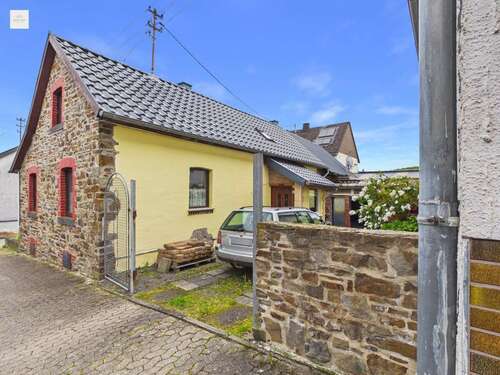 Foto - Haus zum Kaufen in Münk 159.000,00 € 84.84 m²