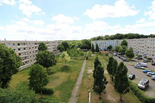 Foto - Wohnung zum Mieten in Schwerin 350,00 € 57.88 m²