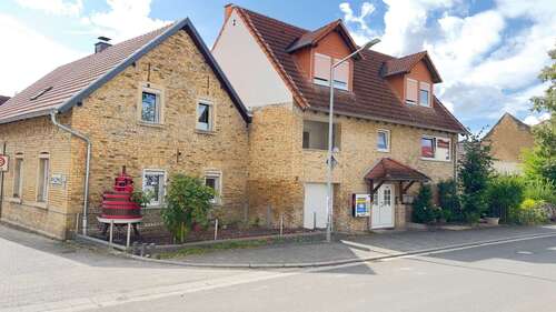 Foto - Haus zum Kaufen in Sulzheim 339.000,00 € 301 m²