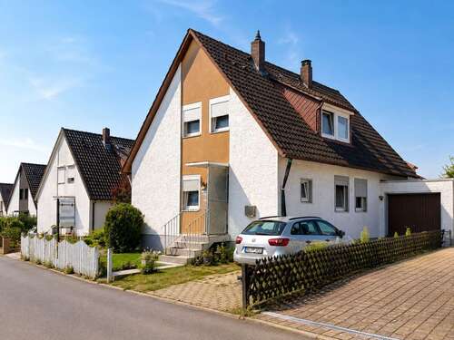 Foto - Haus zum Kaufen in Elze 245.000,00 € 92 m²