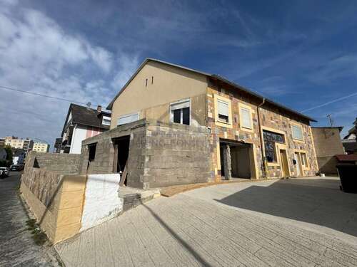 Foto - Haus zum Kaufen in Bendorf 699.000,00 € 360 m²