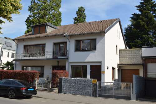 Foto - Haus zum Kaufen in Eschweiler 590.000,00 € 244 m²