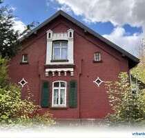 Haus zum Kaufen in Hessisch Lichtenau 50.000,00 € 100 m²