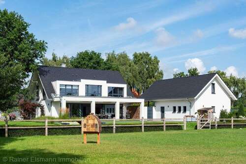 Foto - Haus zum Kaufen in Emmerich am Rhein (Elten) 1.350.000,00 € 226 m²
