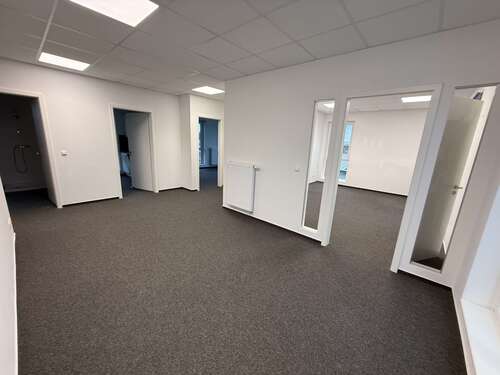 Foto - Büro in Kiel 2.100,00 € 155 m² - 2.100,00 EUR Kaltmiete, ca.  155,00 m²