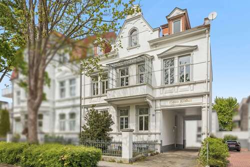 Foto - Haus zum Kaufen in Bad Oeynhausen 695.000,00 € 255 m²
