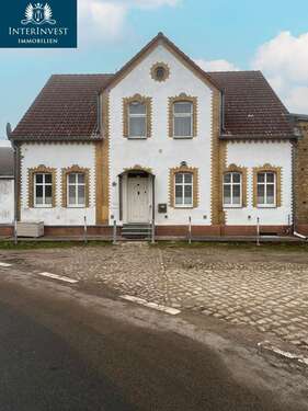 Foto - Haus zum Kaufen in Niedergörsdorf OT Danna 199.000,00 € 220 m²