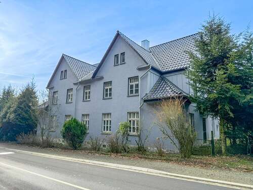 Foto - Haus zum Kaufen in Giershausen 197.000,00 € 650 m²