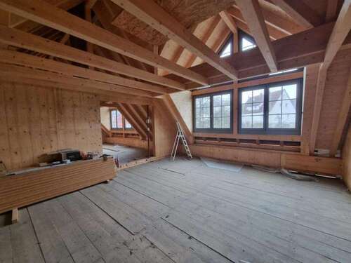 Foto - Haus zum Kaufen in Cadolzburg 648.000,00 € 281 m²