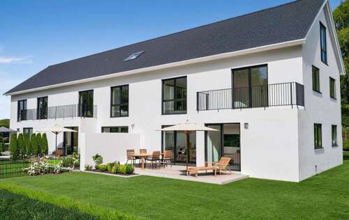 Foto - Haus zum Kaufen in Reinheim-Georgenhausen 734.400,00 € 192 m²