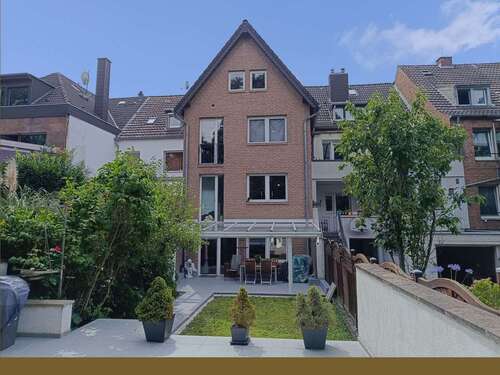 Foto - Haus zum Kaufen in Neuss 749.000,00 € 203.57 m²