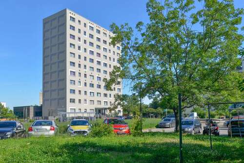 Foto - Wohnung zum Mieten in Halle 250,00 € 34.08 m²