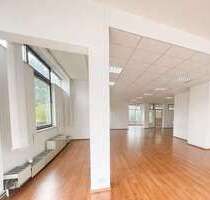 Büro in Fellbach 2.390,00 € 266 m²