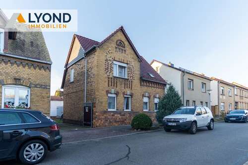 Foto - Haus zum Kaufen in Holzweißig 260.000,00 € 70 m²