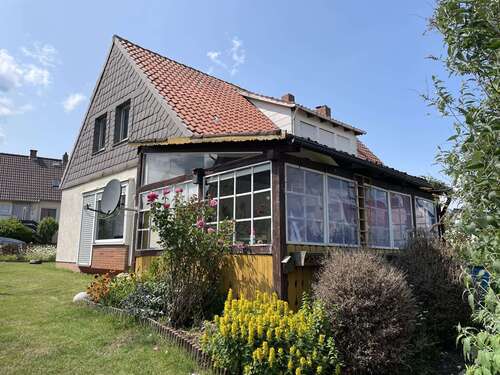 Foto - Haus zum Kaufen in Schöningen 130.000,00 € 120 m²