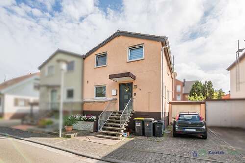 Foto - Haus zum Kaufen in Heidesheim am Rhein 350.000,00 € 120 m²
