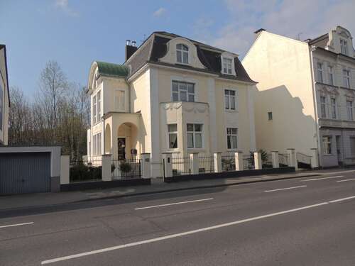 Foto - Haus zum Kaufen in Remscheid 890.000,00 € 577 m²