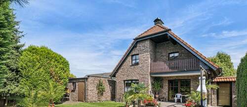 Foto - Haus zum Kaufen in Moers 184.000,00 € 120.53 m²