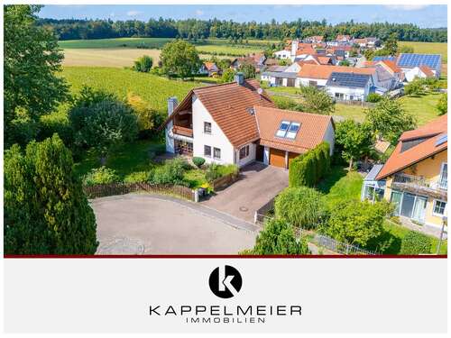 Foto - Haus zum Kaufen in Ballersdorf 650.000,00 € 192 m²