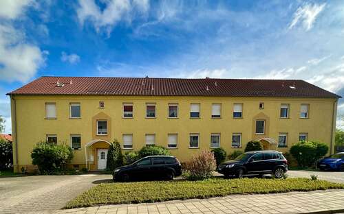 Foto - Wohnung zum Mieten in Teutschenthal 495,00 € 64 m²