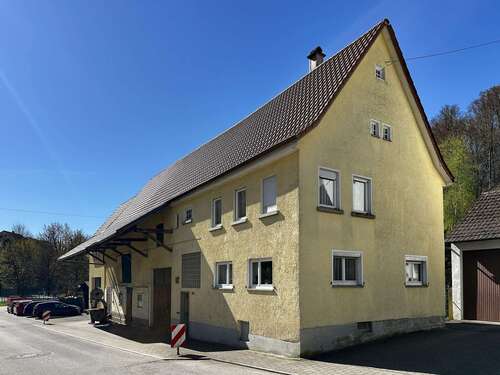 Foto - Haus zum Kaufen in Uhingen Nassach 349.000,00 € 105.35 m²