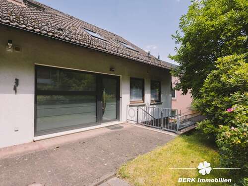 Foto - Haus zum Kaufen in Waldaschaff 549.000,00 € 295 m²