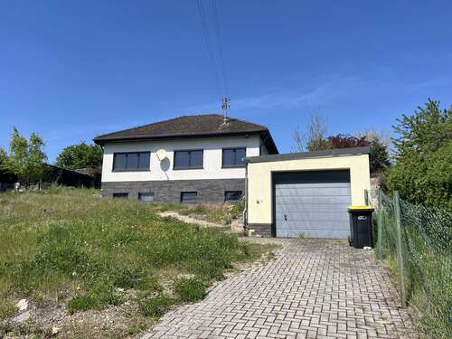 Foto - Haus zum Kaufen in Kottenheim 385.000,00 € 206 m²