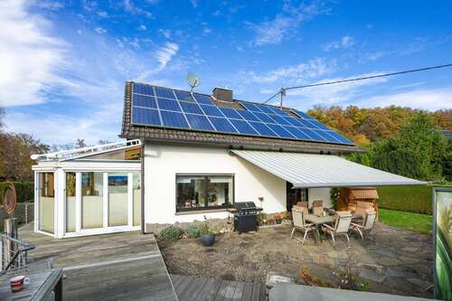 Foto - Haus zum Kaufen in Waldbröl Ziegenhardt 395.000,00 € 150 m²