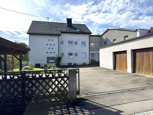 Foto - Haus zum Kaufen in Leinfelden-Echterdingen 1.650.000,00 € 425 m²