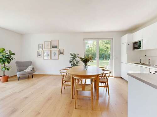 Foto - Haus zum Kaufen in Birkenwerder 845.000,00 € 275 m²