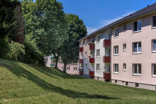 Foto - Wohnung zum Mieten in Remscheid 475,22 € 69.8 m²