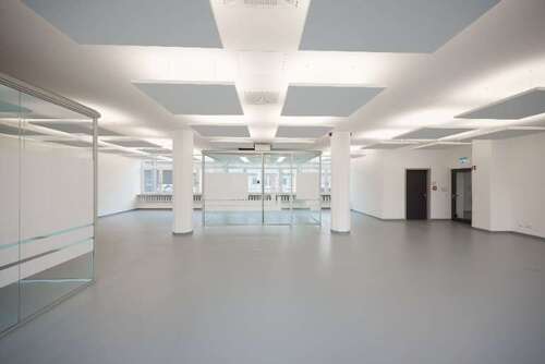 Foto - Büro in Stuttgart 9.570,00 € 870 m²