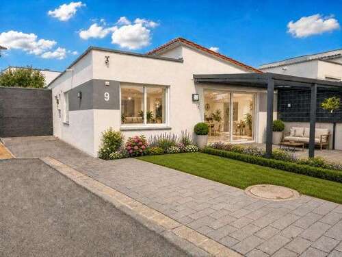 Foto - Haus zum Mieten in Kirchheim am Neckar 1.650,00 € 120 m²