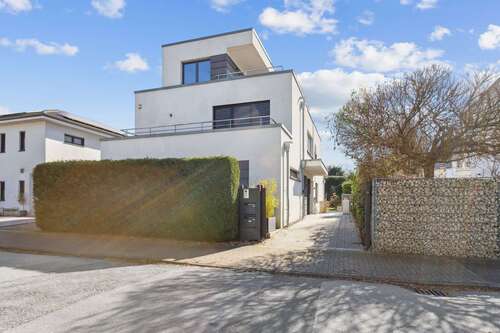 Foto - Haus zum Mieten in Ratingen-Hösel 3.080,00 € 190 m²