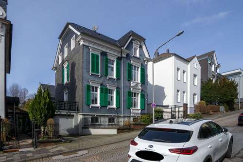 Foto - Haus zum Kaufen in Remscheid 498.000,00 € 233.58 m²