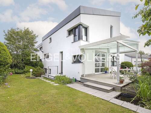 Foto - Haus zum Kaufen in Friedrichsdorf 850.000,00 € 182 m²
