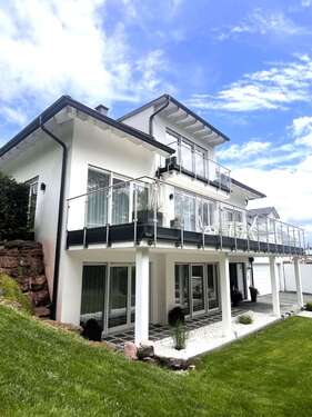 Foto - Haus zum Kaufen in Bad Liebenzell 1.690.000,00 € 293 m²