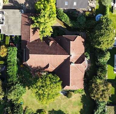 Foto - Haus zum Kaufen in Moers 1.450.000,00 € 457 m²