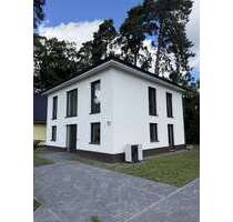 Haus zum Kaufen in Blankenfelde-Mahlow 850.000,00 € 153 m²
