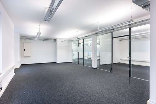 Foto - Büro in Würzburg 1.718,00 € 150 m²