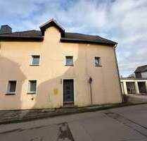 Haus zum Kaufen in Höxter 79.000,00 € 123 m²