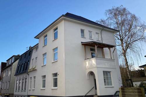 Foto - Haus zum Kaufen in Bremerhaven 365.000,00 € 215.93 m²