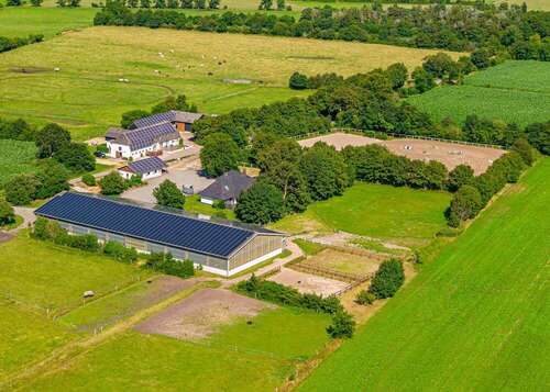 Foto - Haus zum Kaufen in Wanderup 2.499.000,00 € 404 m²