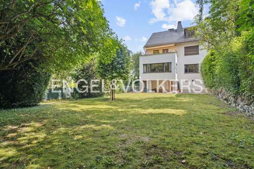 Foto - Haus zum Kaufen in Frankfurt am Main 1.950.000,00 € 280 m²